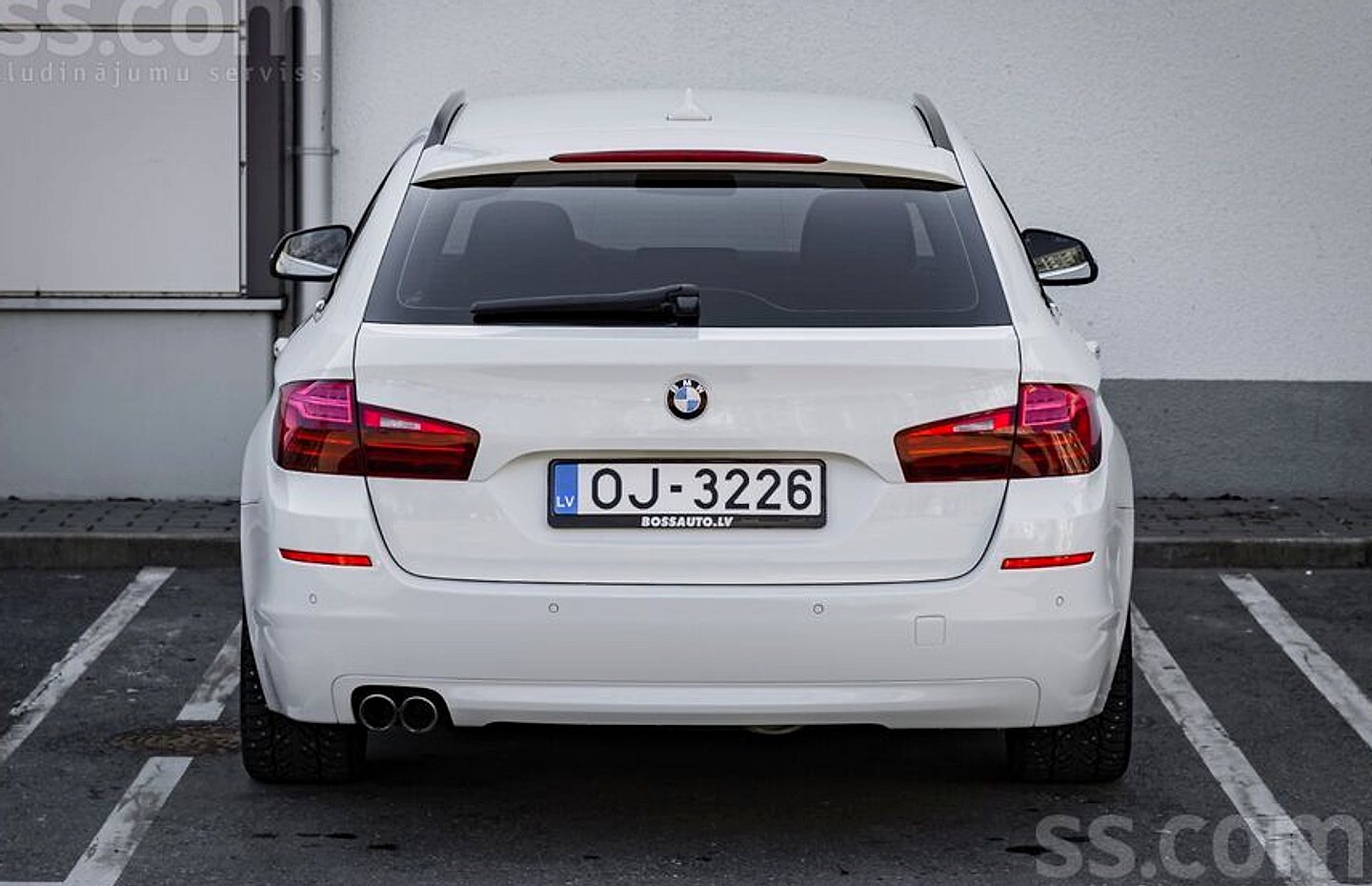 BMW 520 — foto 5