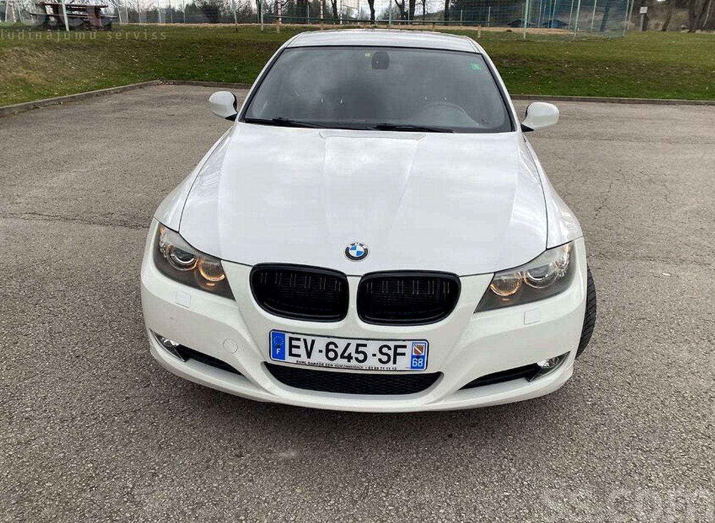 BMW 320 — foto 3
