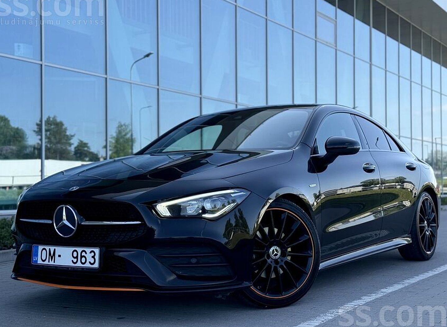 Mercedes-Benz CLA180 — foto 2