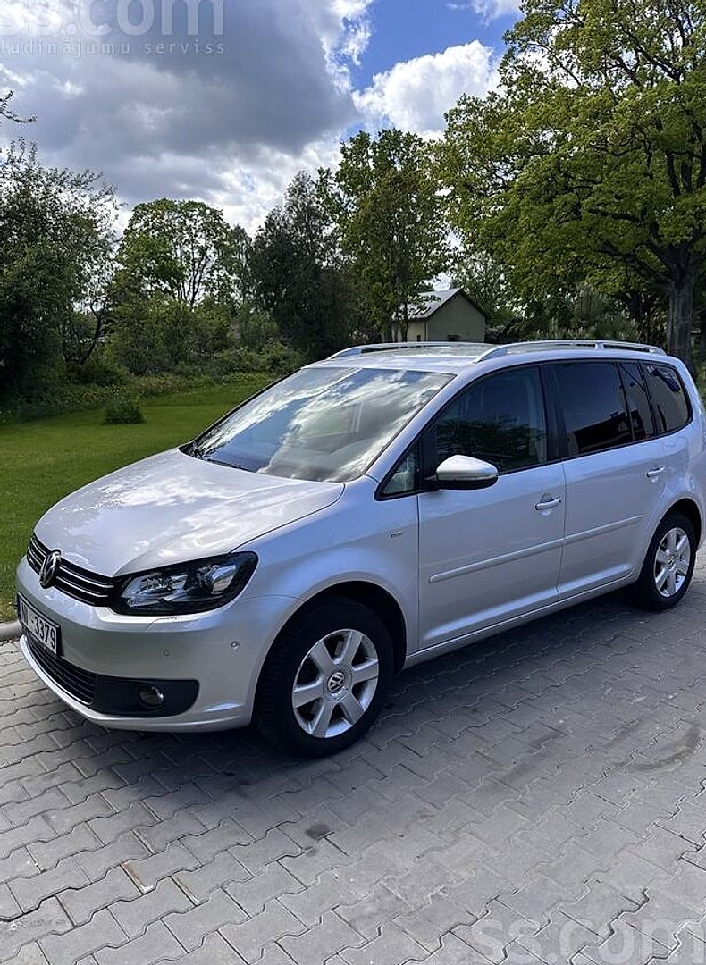 Volkswagen Touran, 2015. gads