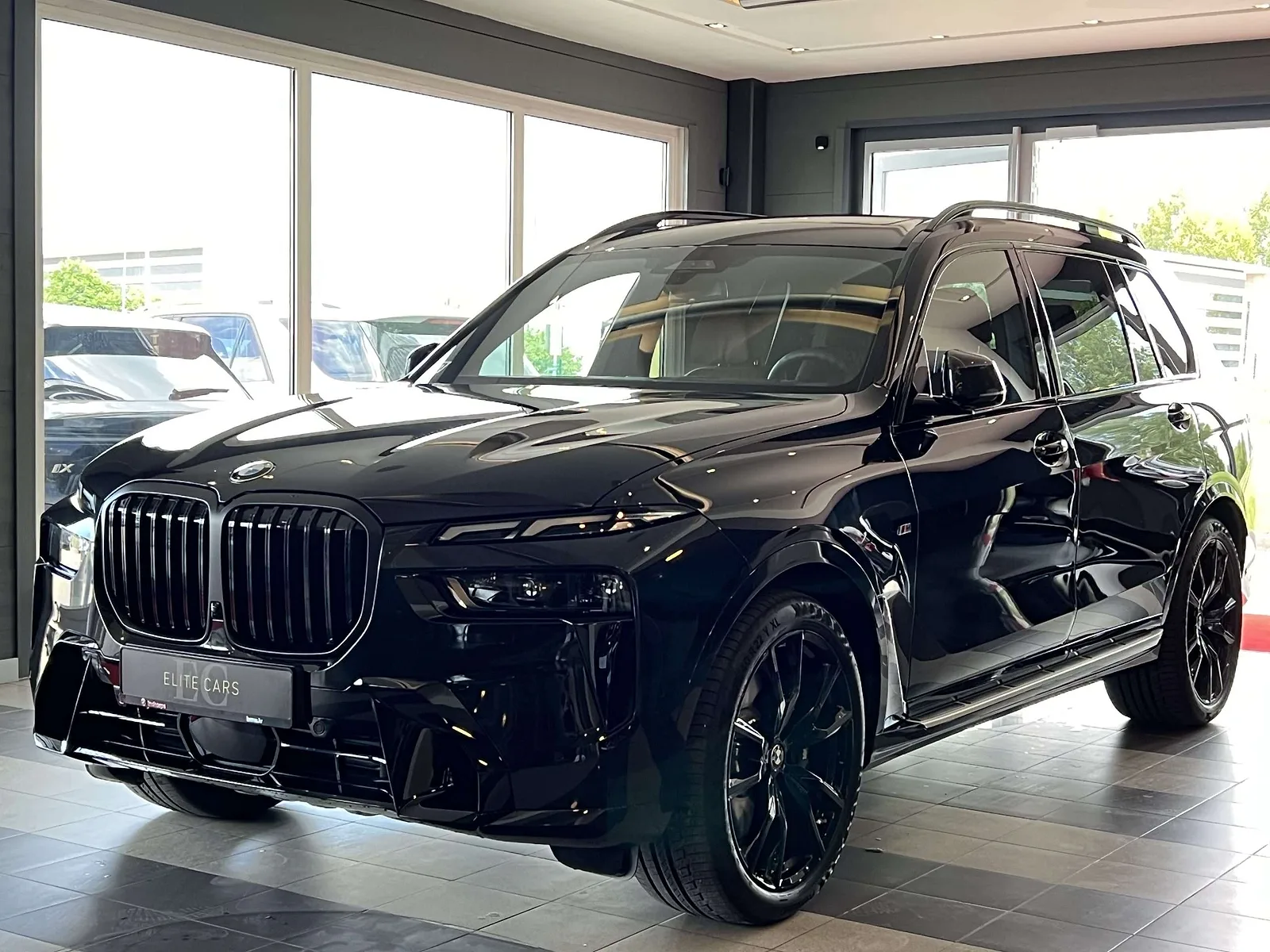 BMW X7 M xDrive40D, 2023. gads