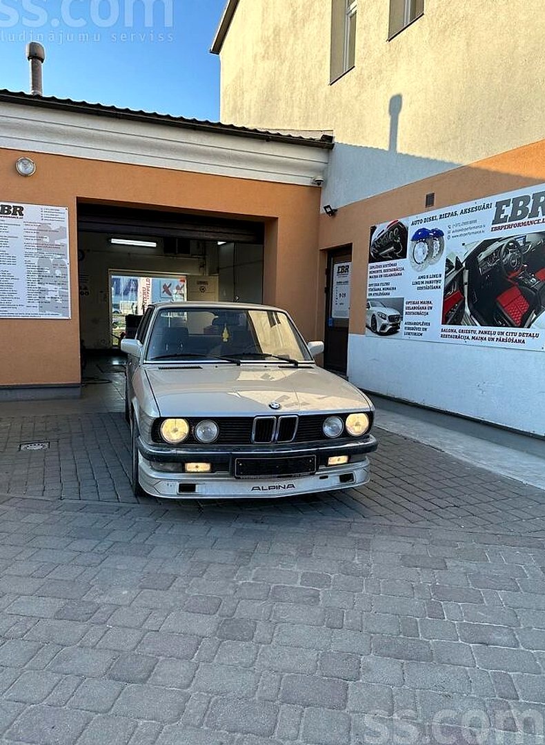BMW 524 — foto 2