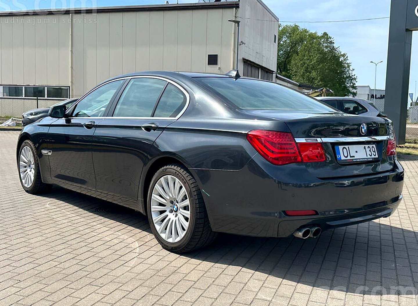 BMW 730 — foto 3