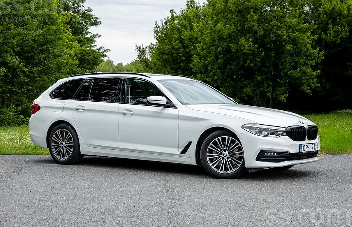 BMW 530 — foto 2