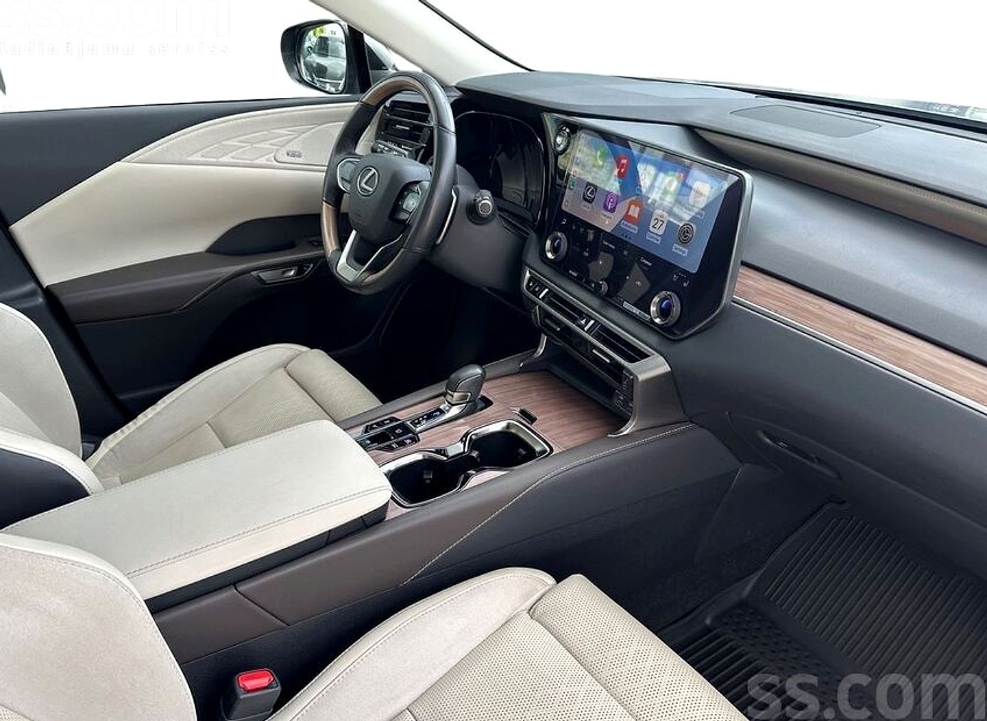 Lexus RX — foto 6
