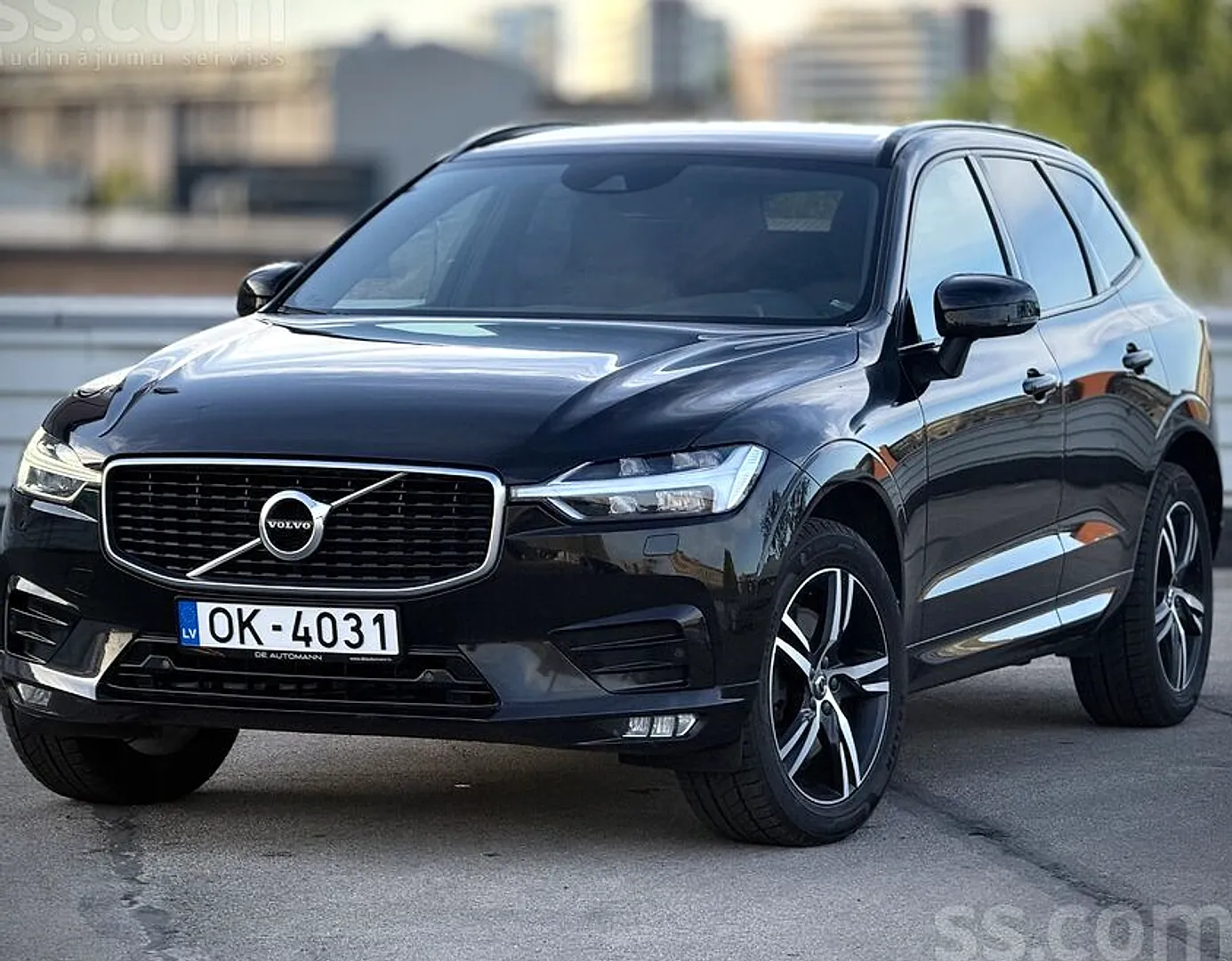 Volvo XC 60, 2020. gads