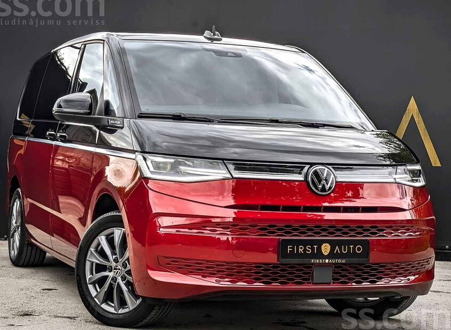 Volkswagen Multivan, 2024. gads
