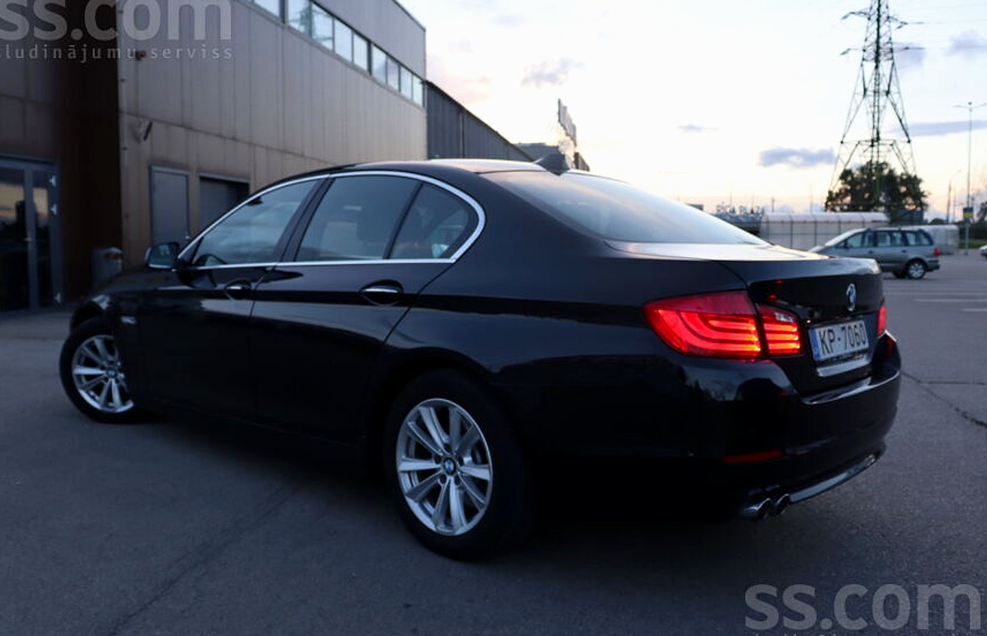 BMW 520 — foto 5