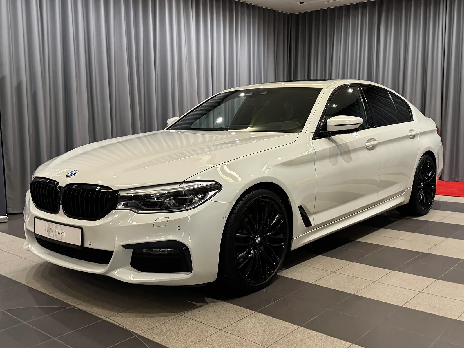 BMW 520I, 2019. gads