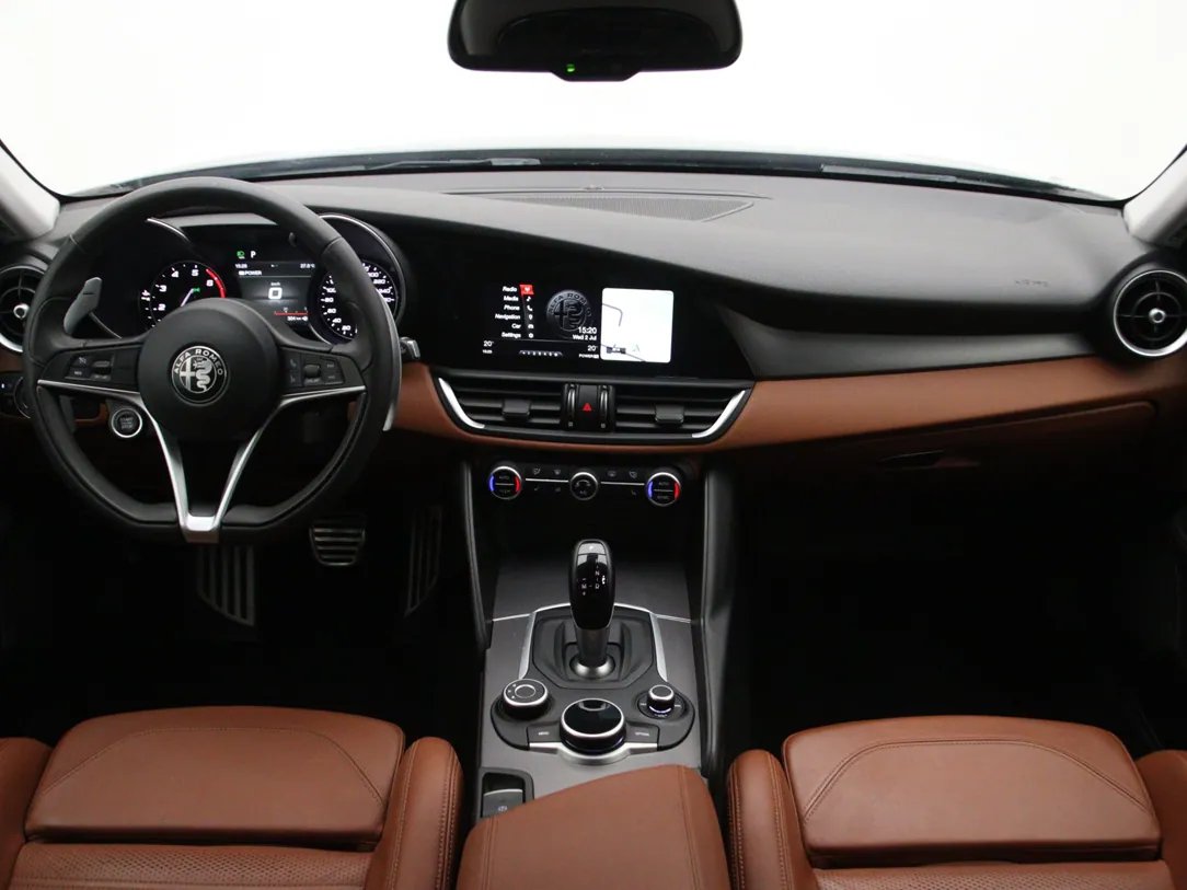 ALFA ROMEO Giulia — foto 3