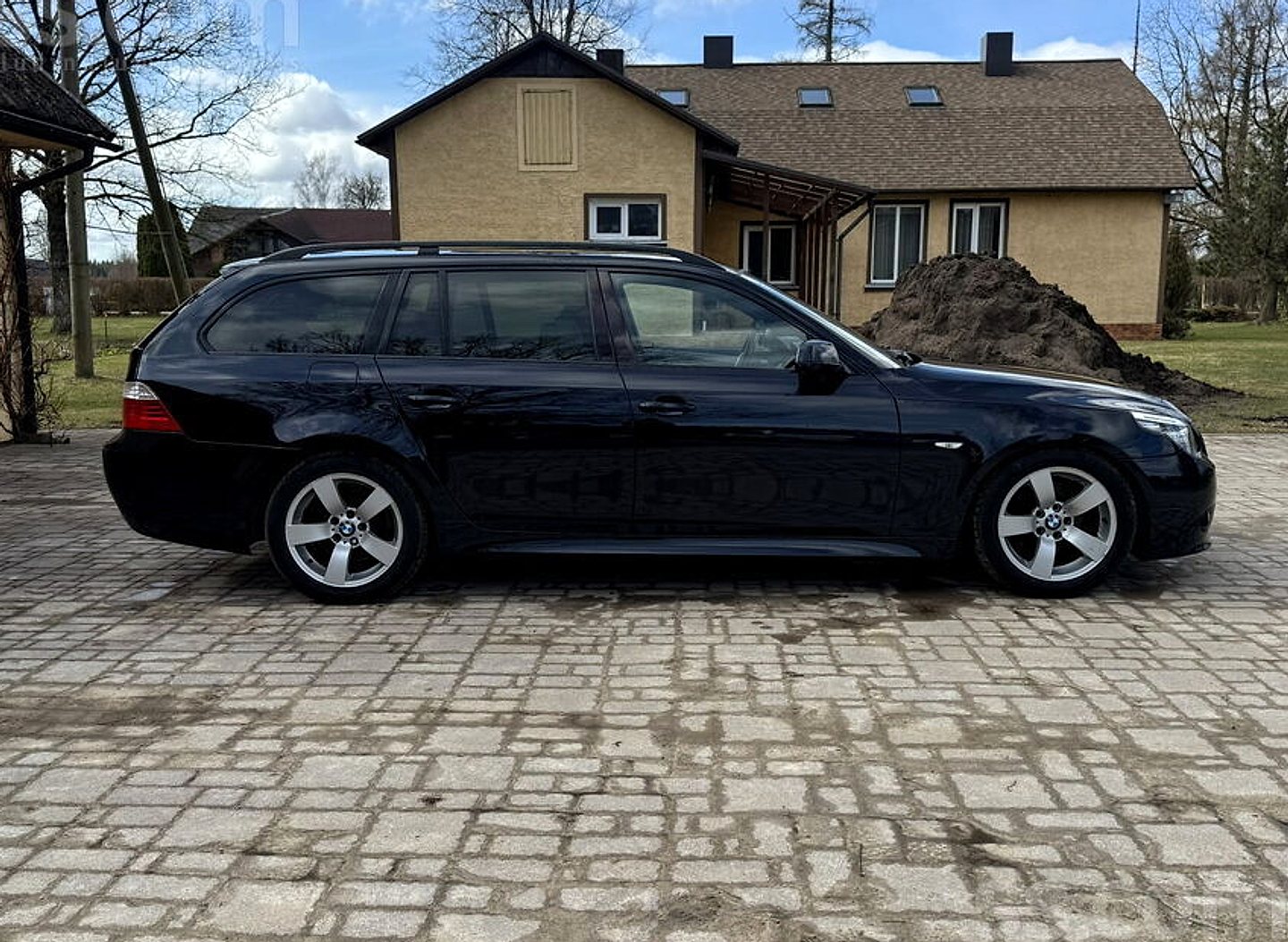 BMW 525 — foto 3