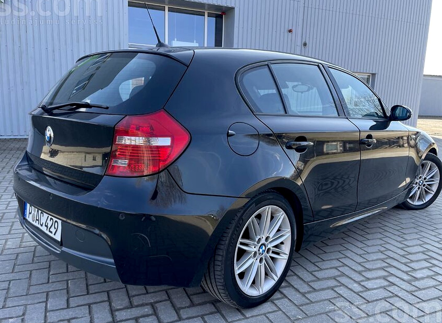 BMW 120 — foto 3