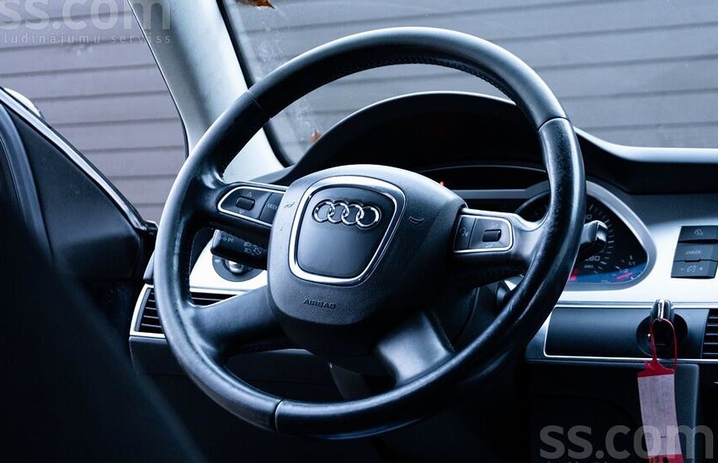 Audi A6 — foto 6