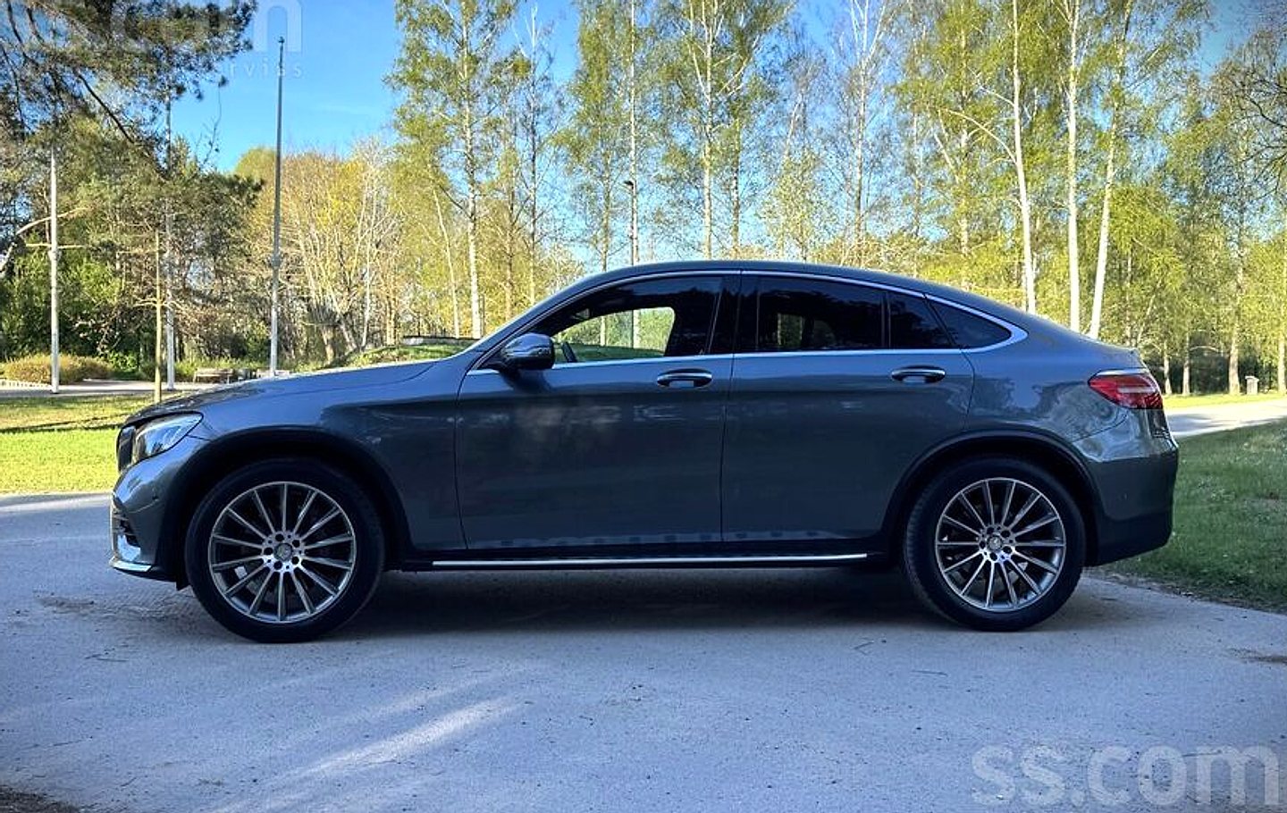 Mercedes-Benz GLC 220 — foto 2