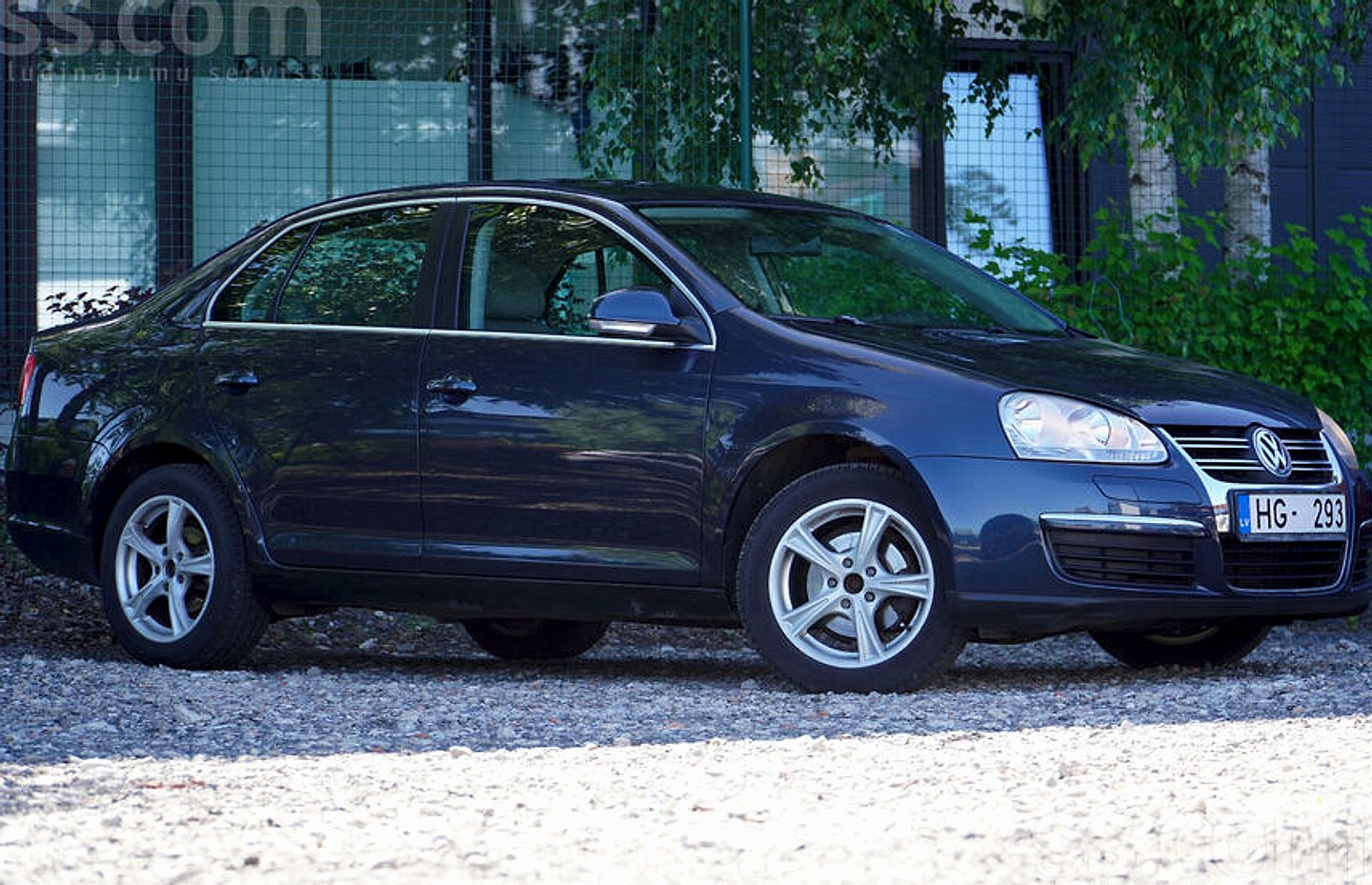 Volkswagen Jetta — foto 3