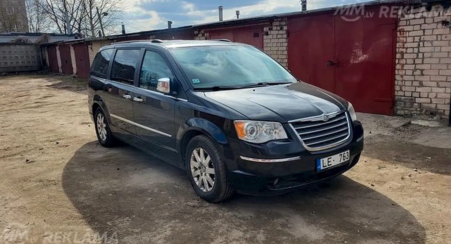 Chrysler Grand, 2011. gads
