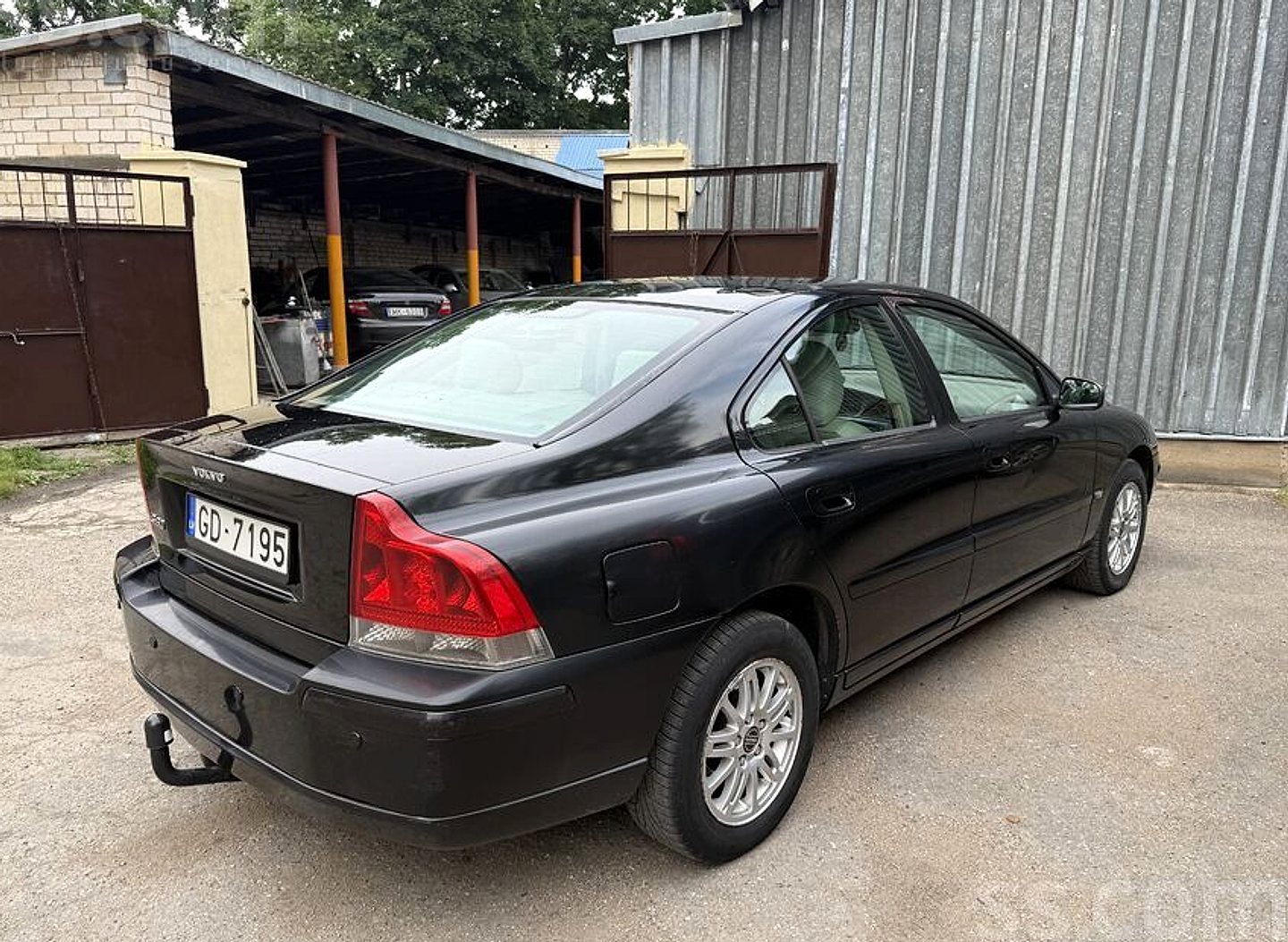 Volvo S60 — foto 3