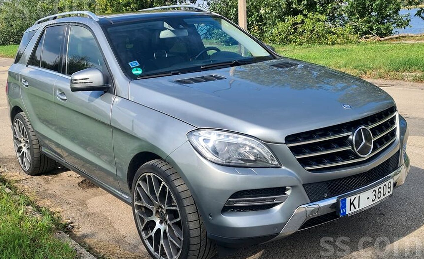 Mercedes-Benz ML350 — foto 3