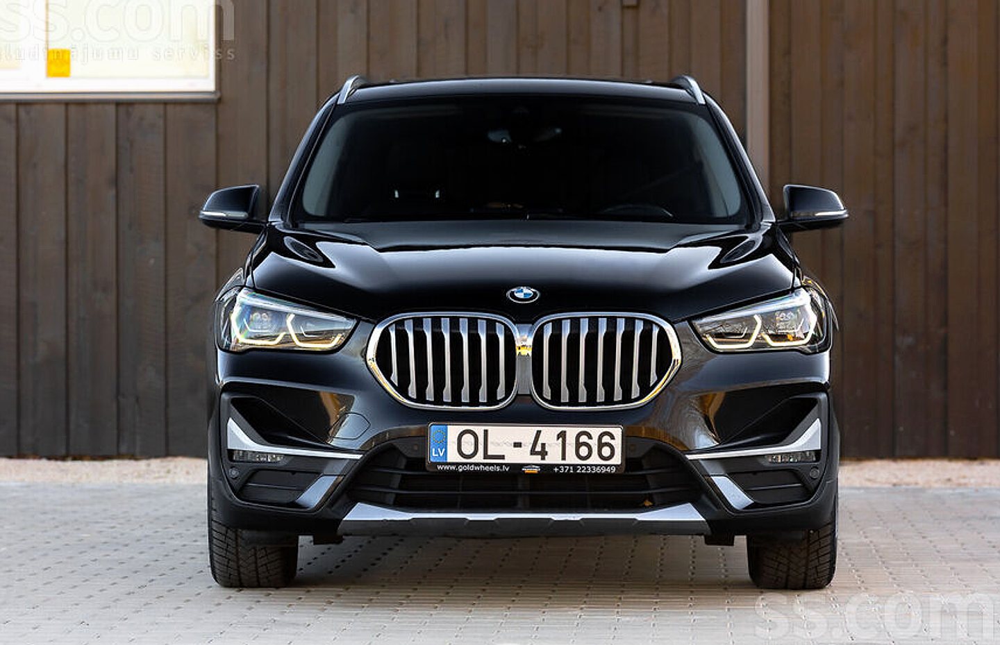 BMW X1 — foto 3