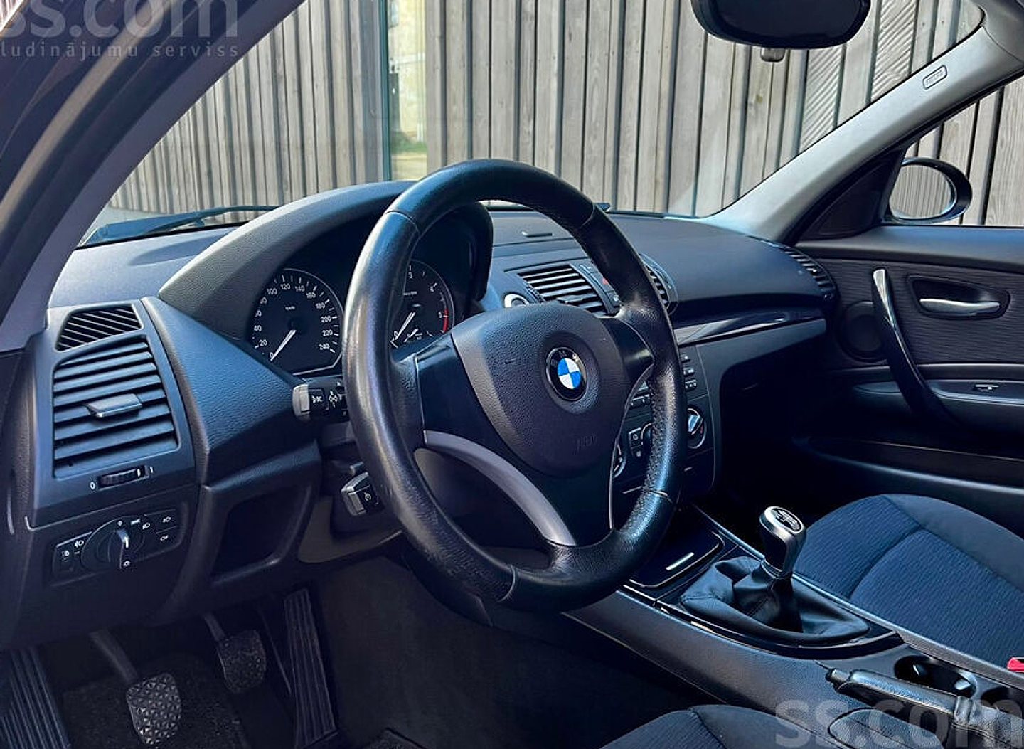BMW 116 — foto 5
