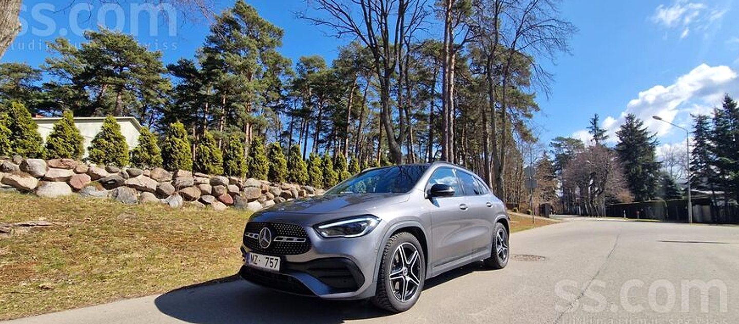 Mercedes-Benz GLA200 — foto 3