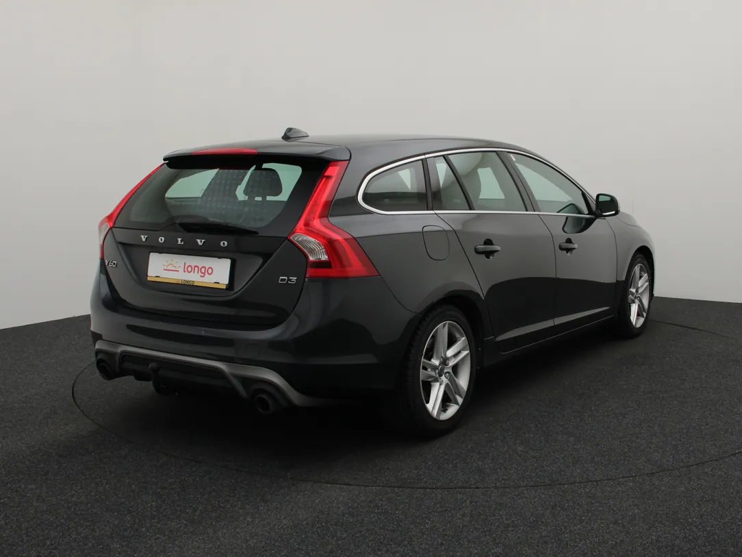 Volvo V60 — foto 9