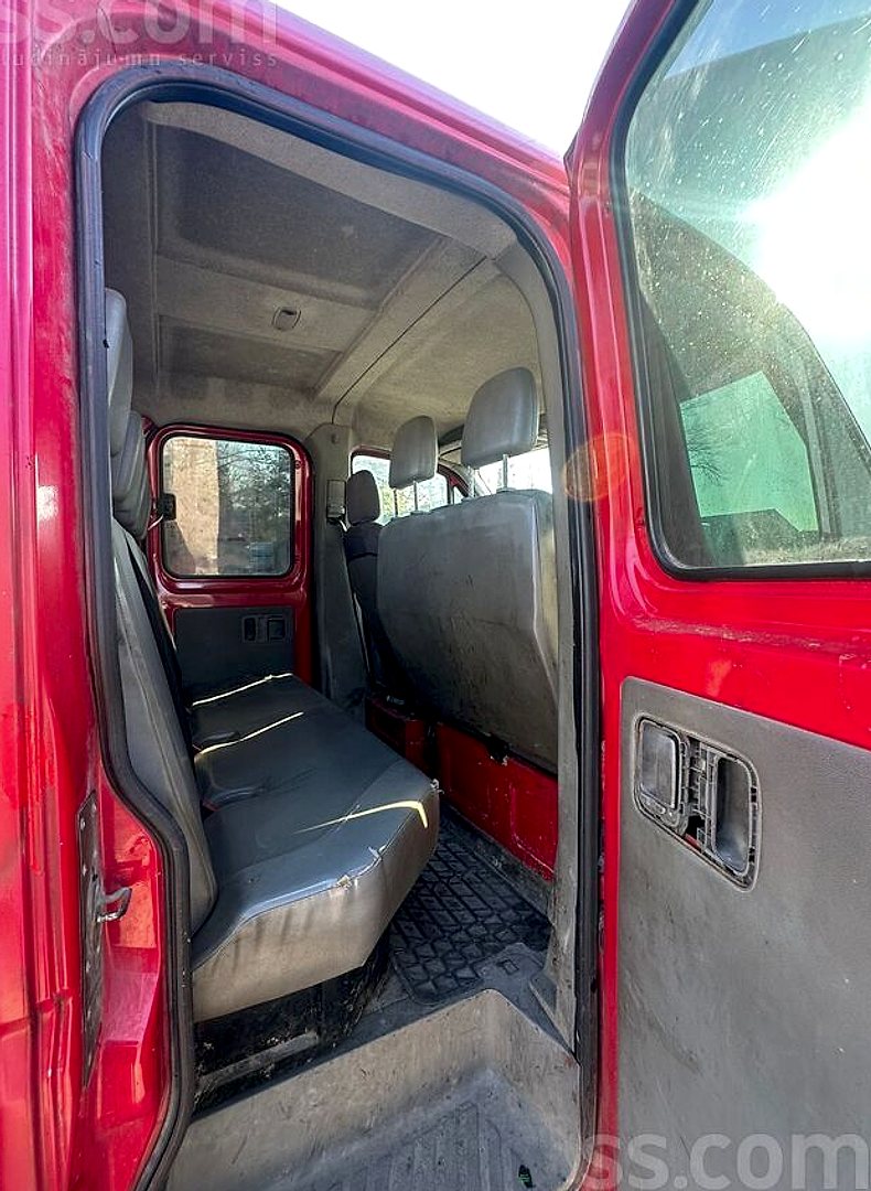 Volkswagen Crafter — foto 2