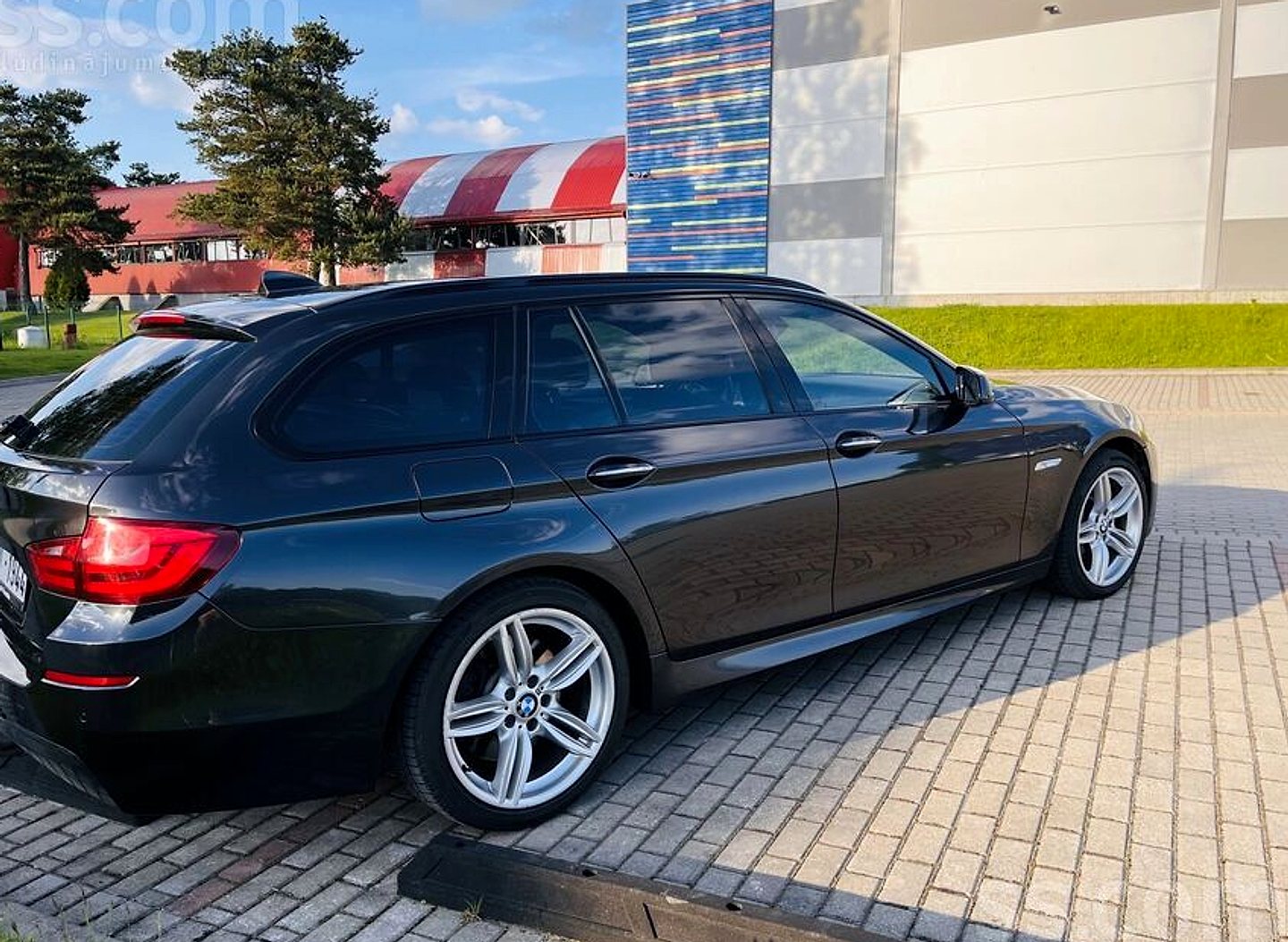BMW 530 — foto 3