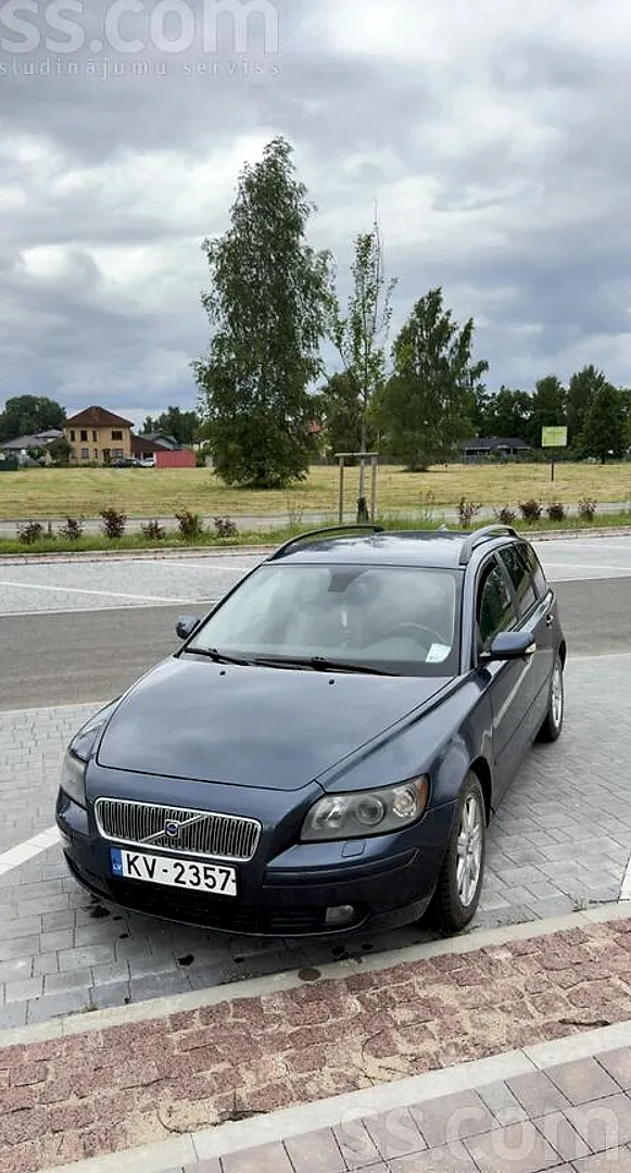 Volvo V50, 2005. gads
