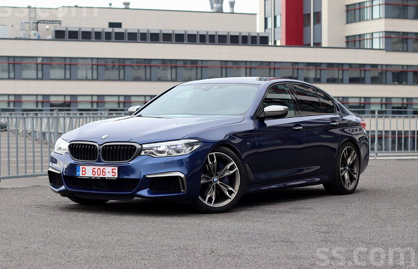 BMW 550 — foto 3