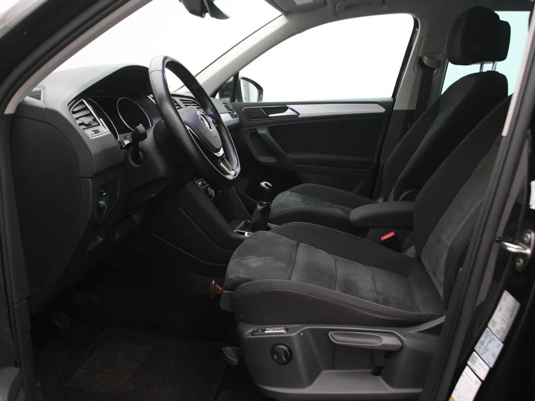 Volkswagen Tiguan — foto 5