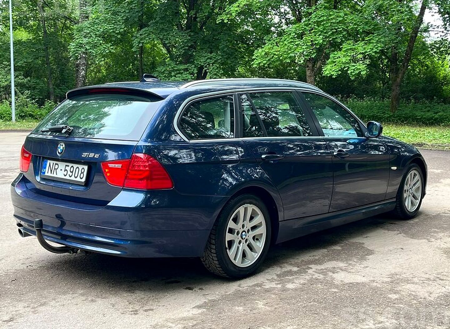BMW 318 — foto 5