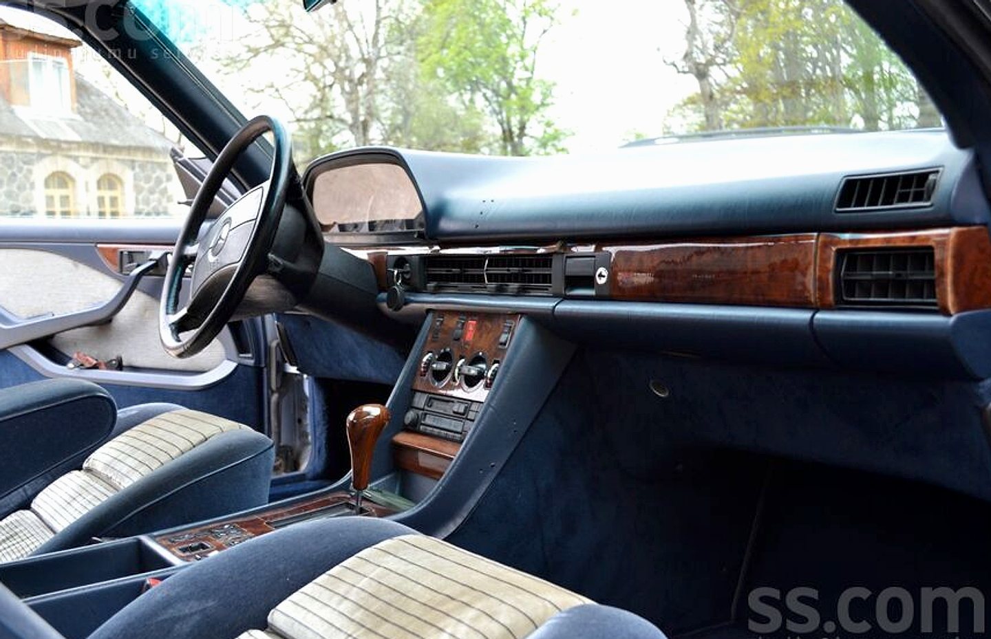 Mercedes-Benz 380 — foto 6