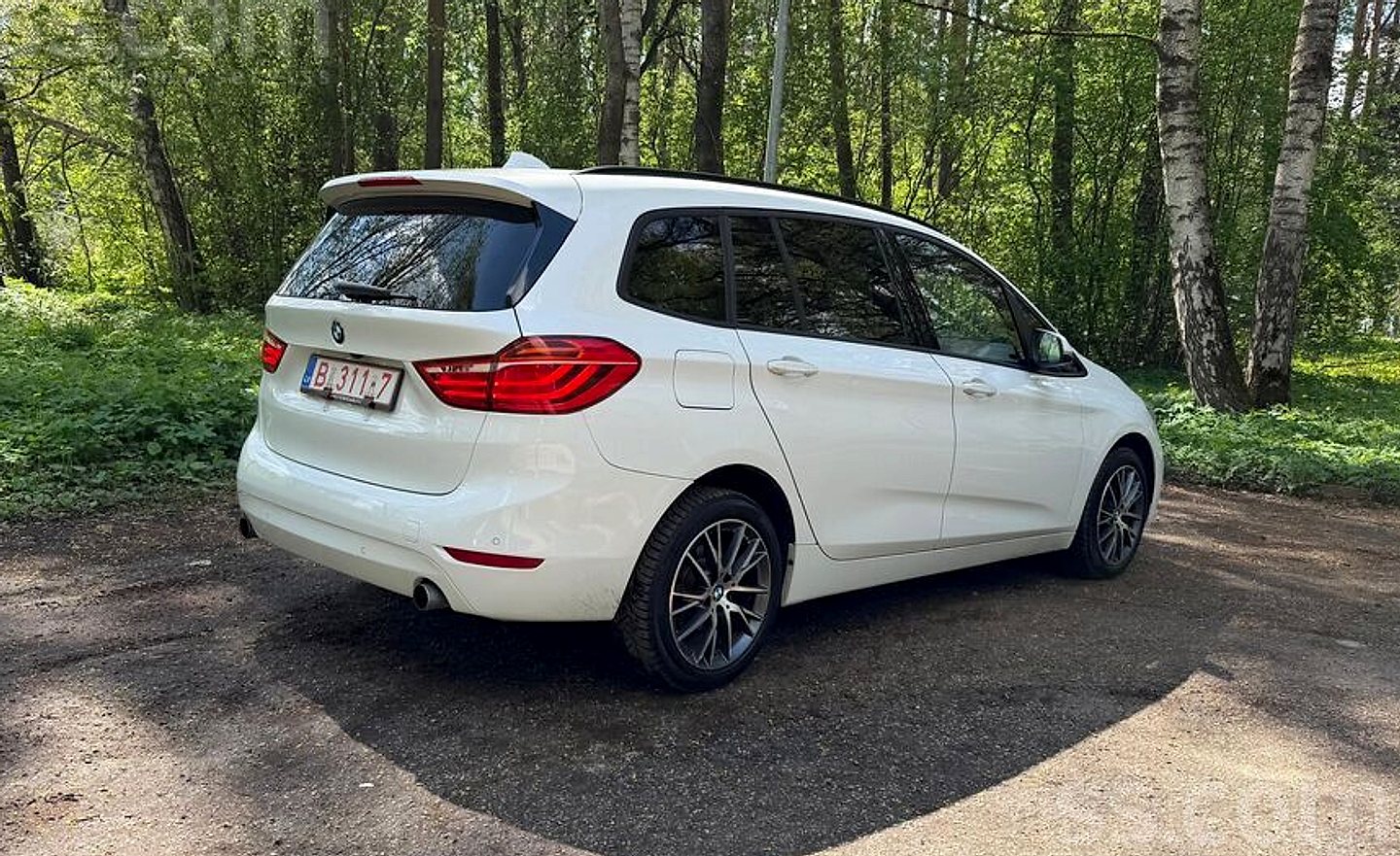 BMW 220 — foto 5
