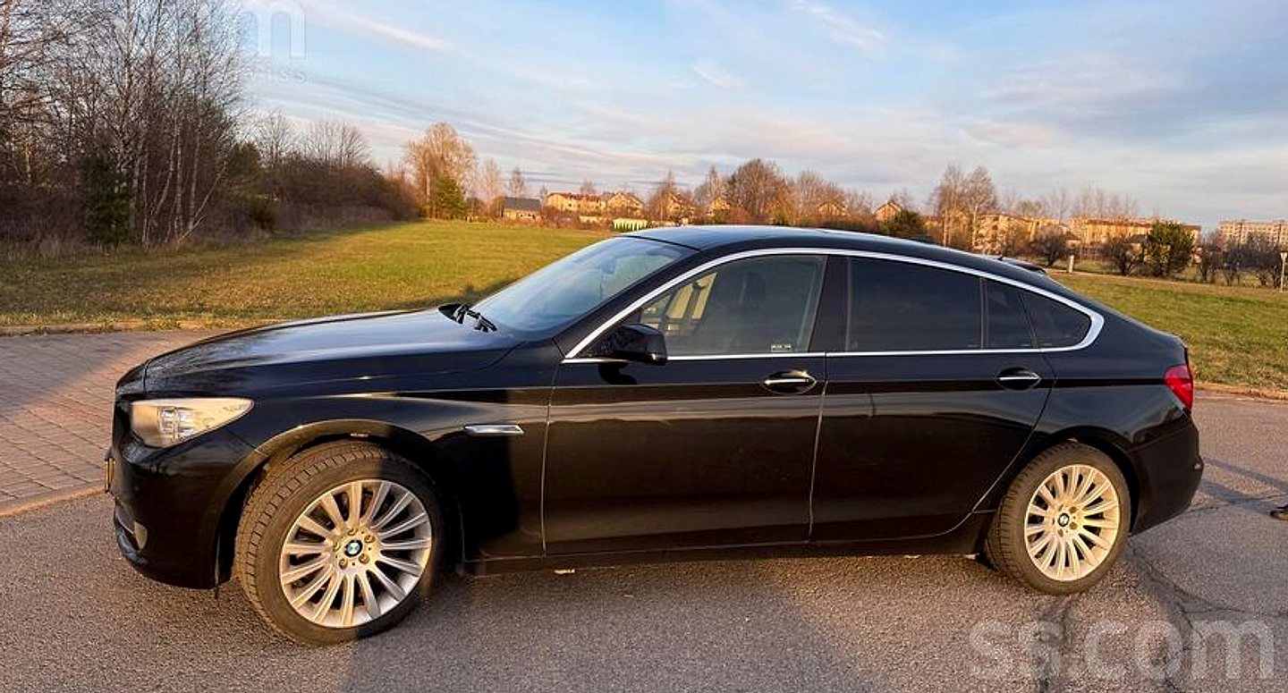 BMW 530 — foto 2