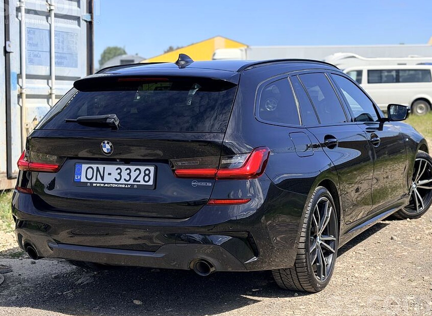 BMW 330 — foto 4