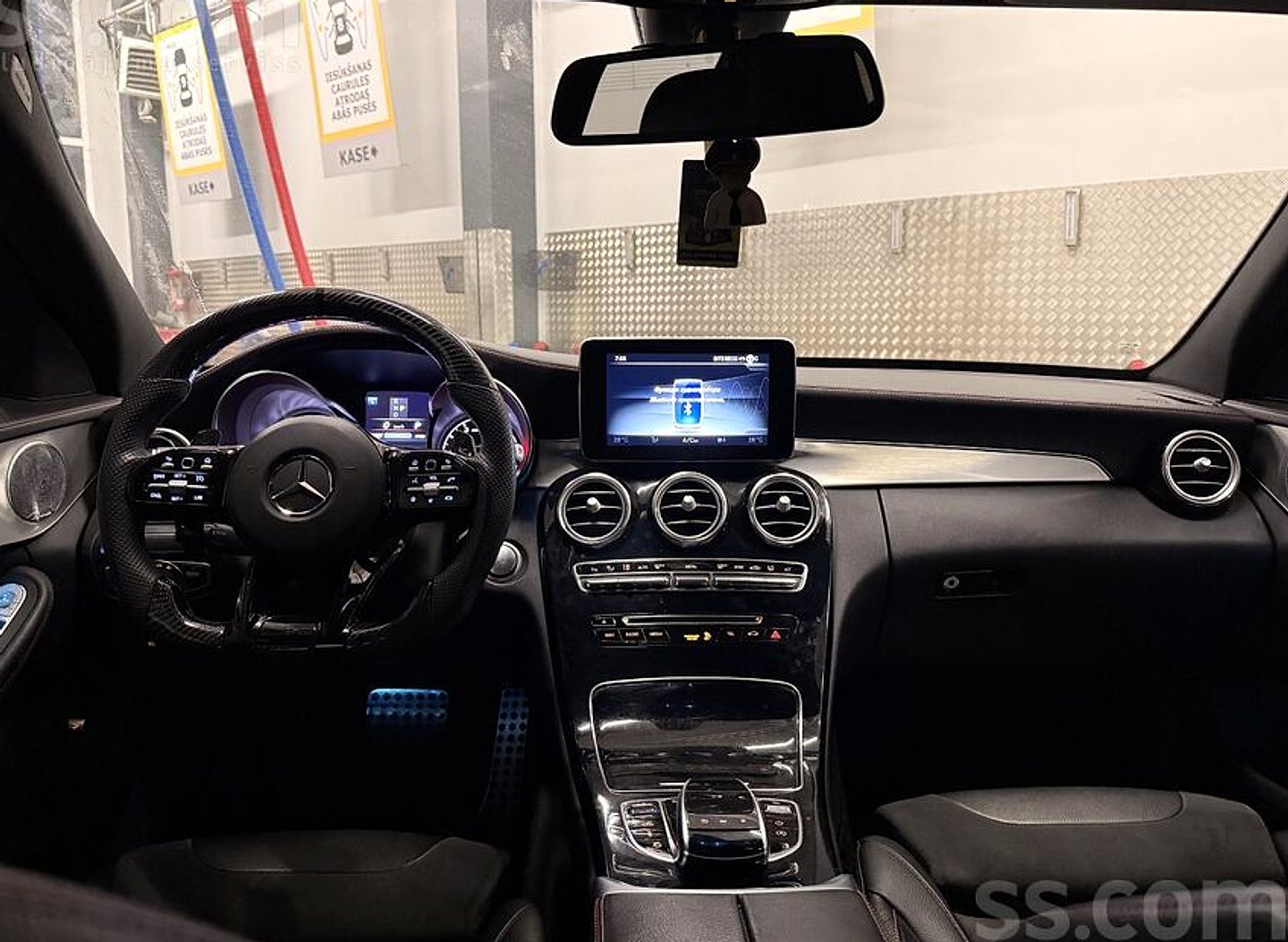 Mercedes-Benz C43 AMG — foto 3