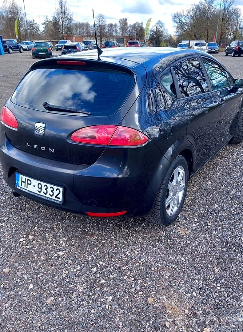 SEAT Leon — foto 4