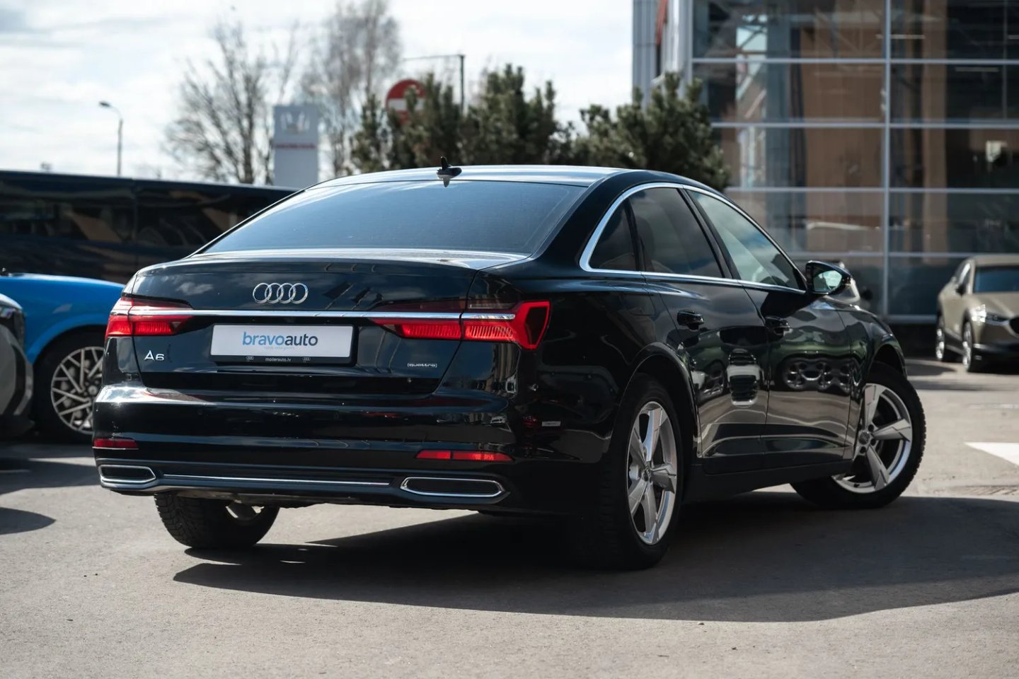 Audi A6 LIMOUSINE — foto 6