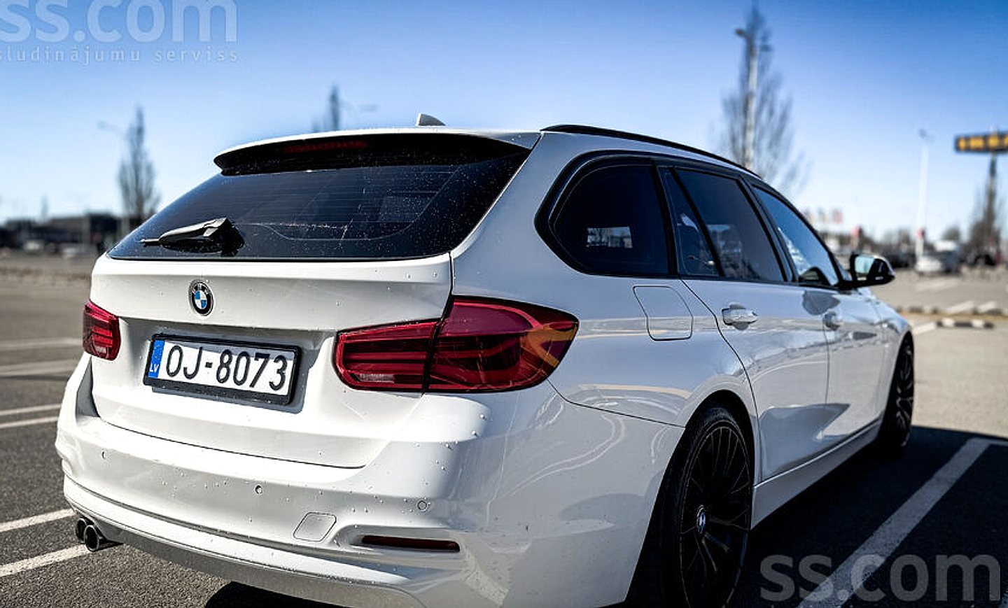 BMW 320 — foto 4