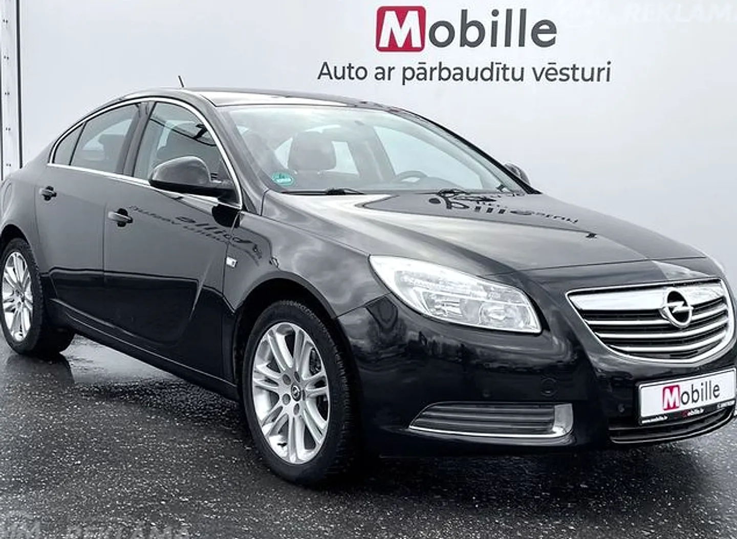 Opel Insignia, 2009. gads