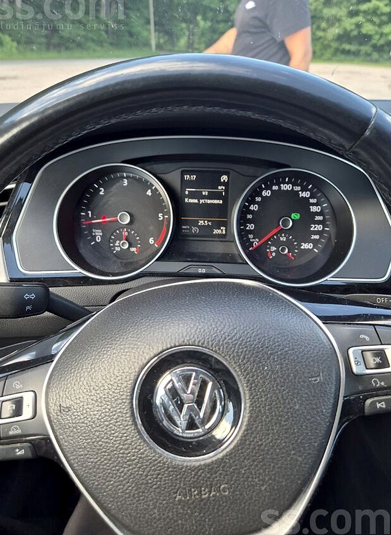 Volkswagen Passat (B8) — foto 4
