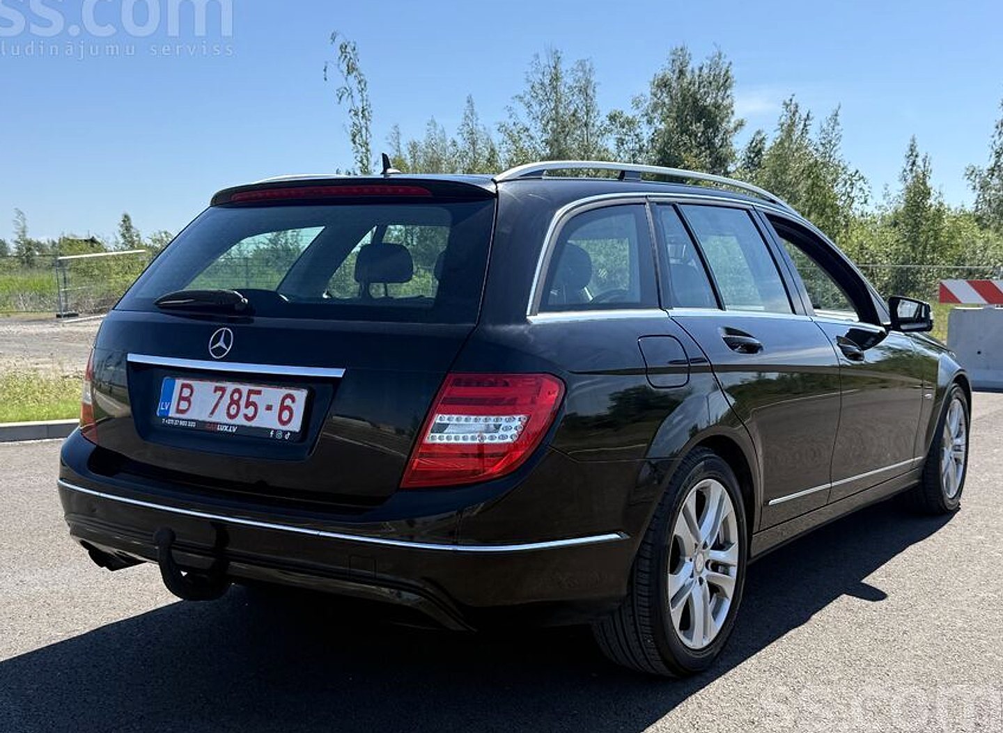 Mercedes-Benz C180 — foto 2