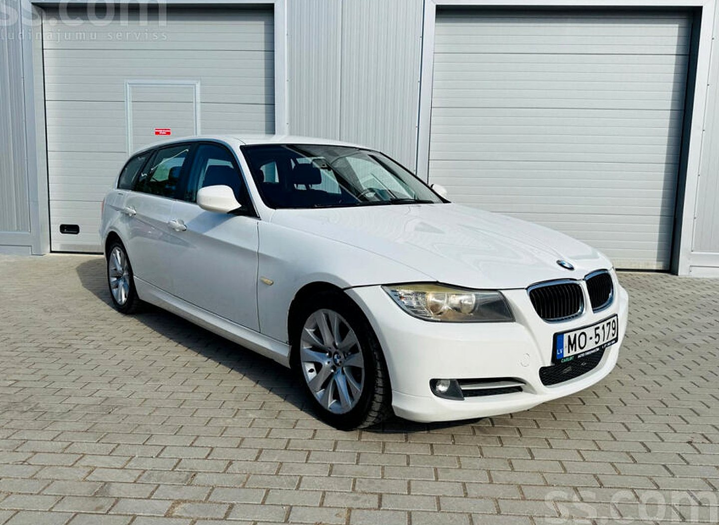 BMW 320 — foto 3