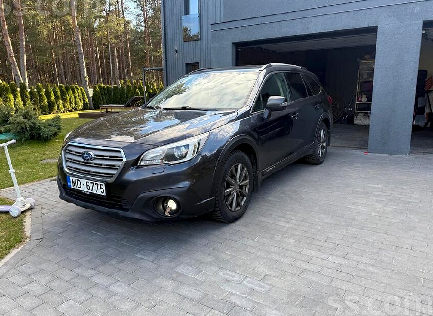 Subaru OUTBACK, 2015. gads