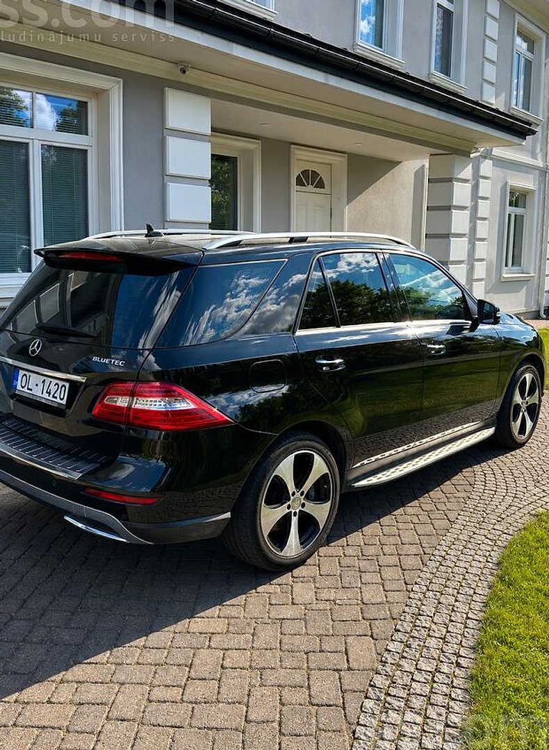 Mercedes-Benz ML250 — foto 2