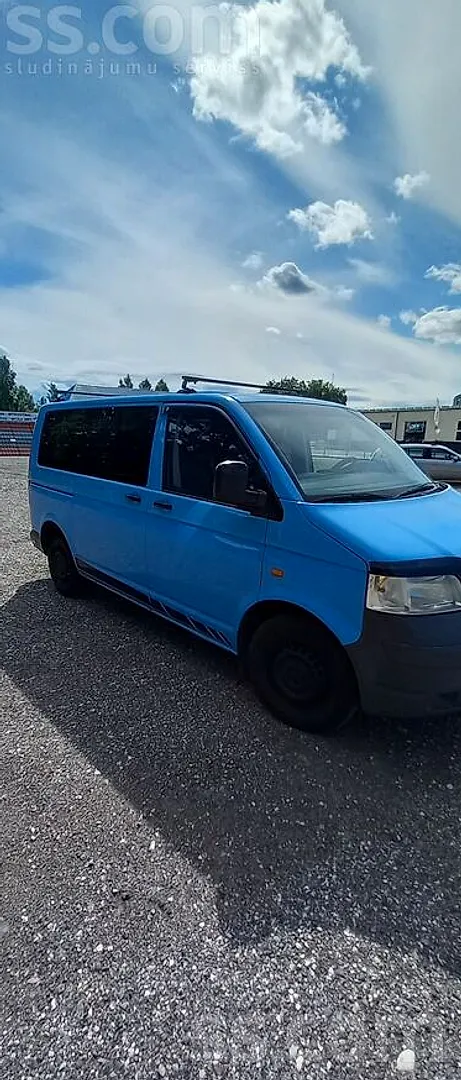 Volkswagen T5, 2004. gads