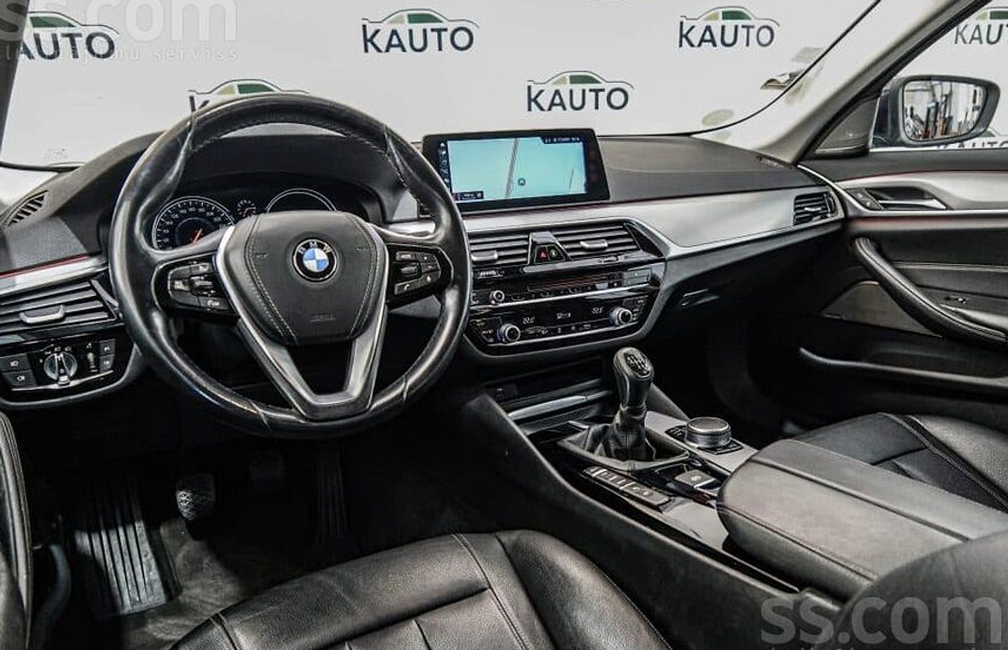 BMW 520 — foto 6