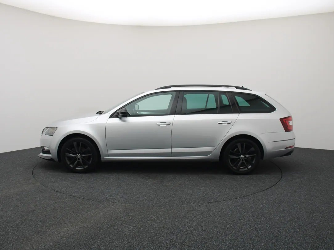 Škoda Octavia — foto 7