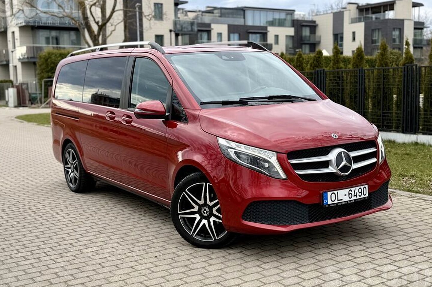 Mercedes-Benz V220 — foto 3
